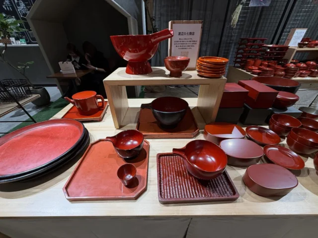 漆塗りのことなら株式会社渡邊美術工藝 - 漆器”常喜椀”・金継ぎ・仏壇